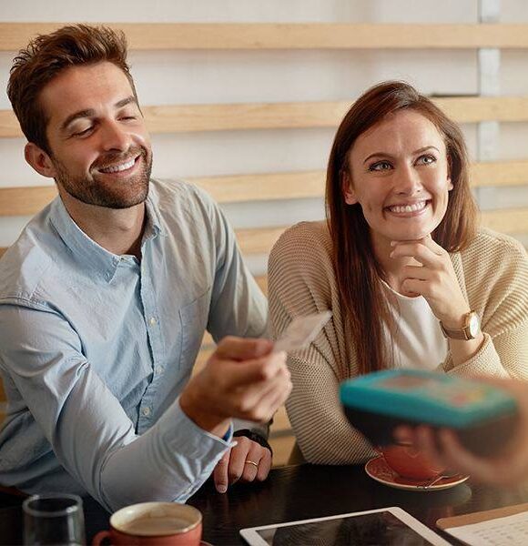 Digital <br/>marketing